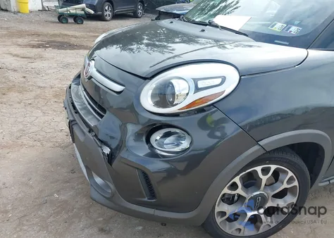 2014 Fiat 500L Trekking из США, поврежденный, VIN ZFBCFADH3EZ013672